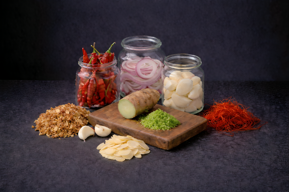Japanese wholesale dehydrated spice ingredients  Egarlic, onion, chili, wasabi
